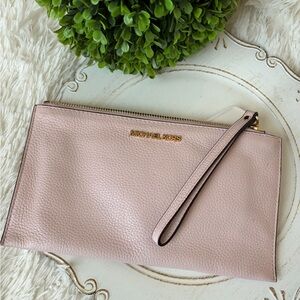 Michael Kors Blush Pink Pebbled Leather Wristlet Clutch with Gold Logo